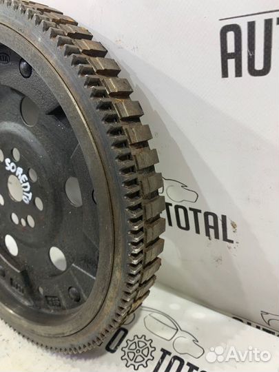 Маховик Kia Sorento BL D4CB