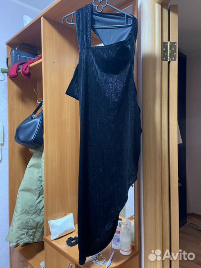 Платье вечернее