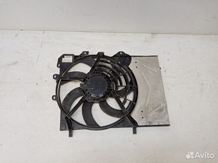 Вентилятор охлаждения двигателя Peugeot 208 J5