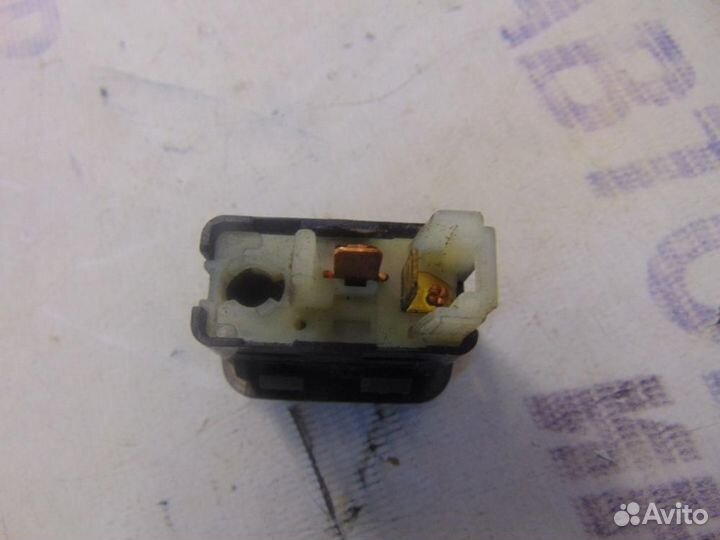 Кнопка блокировки дифференциала для Toyota Cami 1
