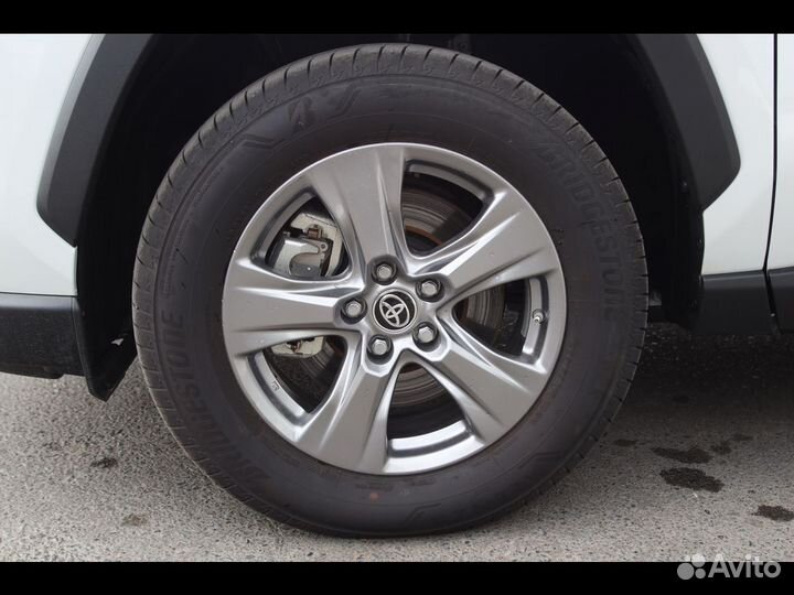 Toyota RAV4 2.5 AT, 2022, 1 000 км