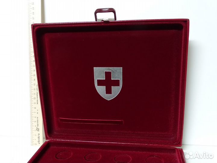 Коробка под монеты Швейцарии