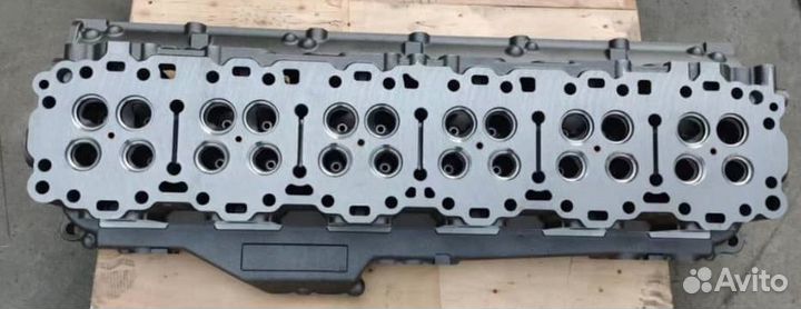 Головка блока цилиндров Detroit IV поколения