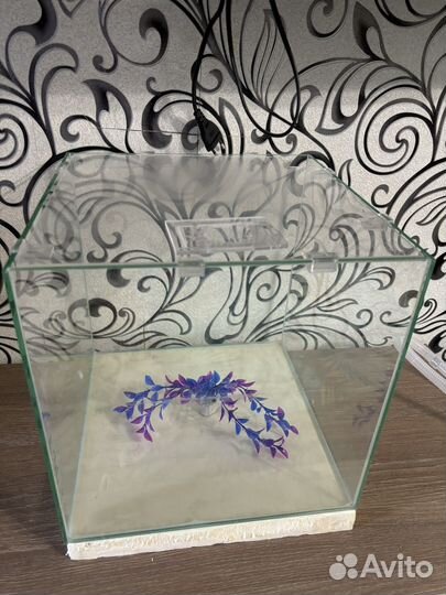 Аквариум с крышкой 30 литров