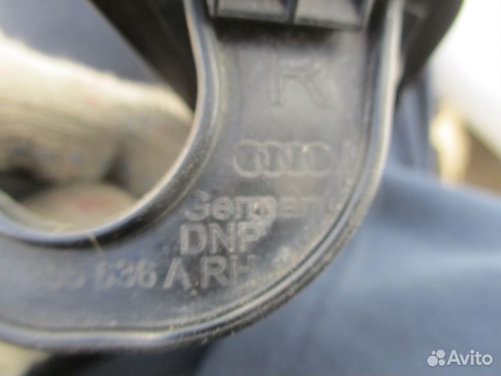 Крышка форсунки омывателя фар правая Audi A5 / S5