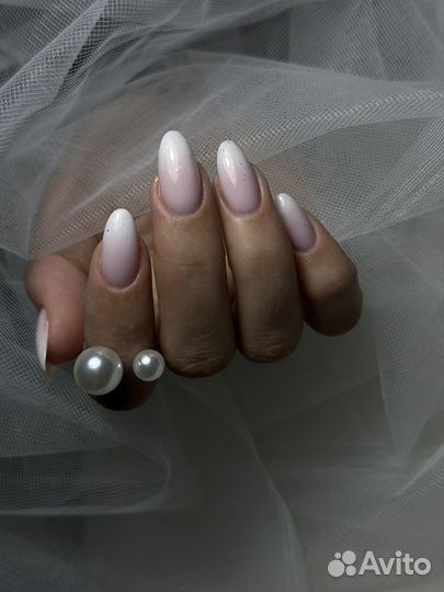 Маникюр и педикюр