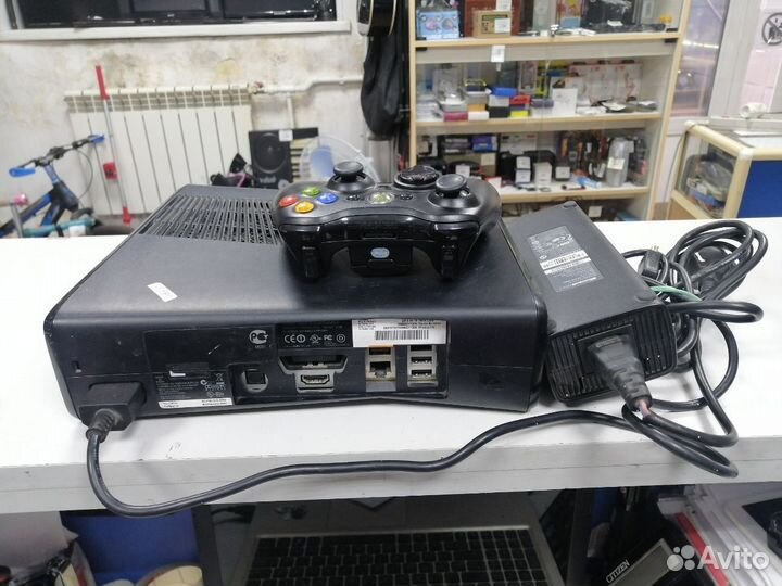 Приставка Xbox 360 s console model 1439