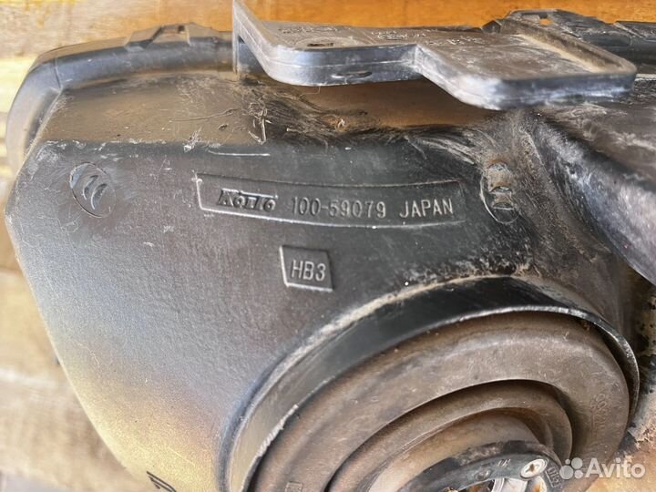 Фара левая suzuki grand vitara