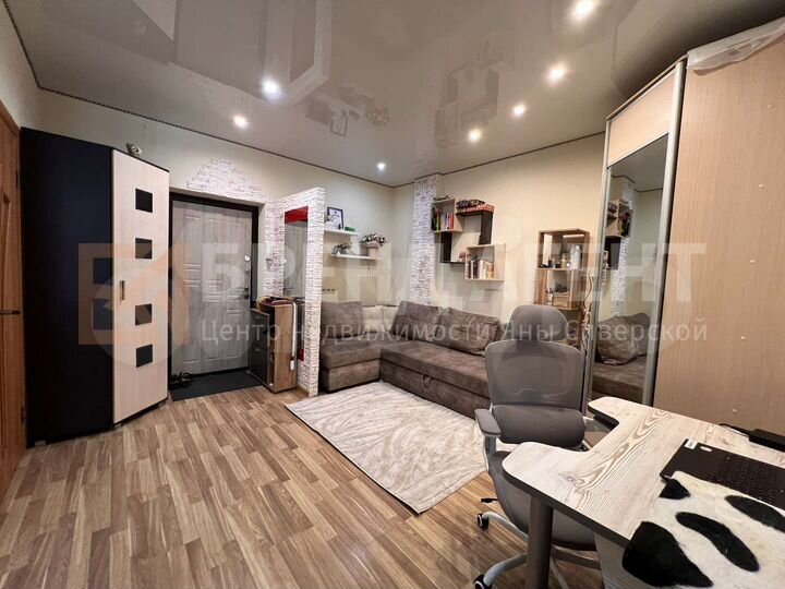 2-к. квартира, 44 м², 1/6 эт.