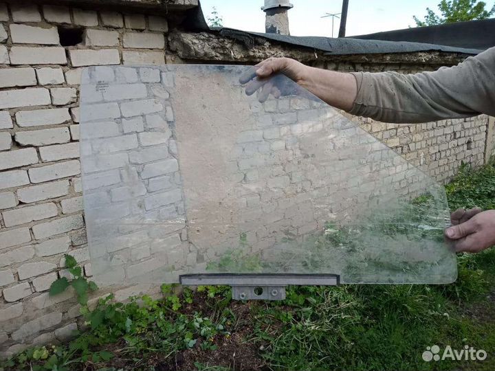 Стекло двери