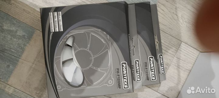 Вентилятор phanteks 120 мм