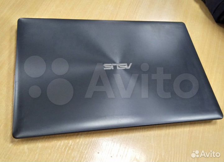 Asus/Pentium N3530/4GB/Intel HD/150GB/15.6