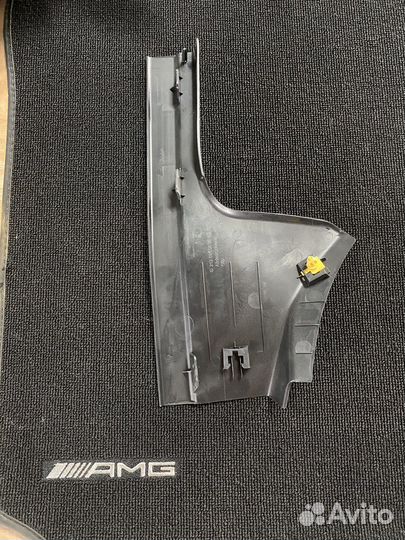 Накладка порога задняя правая Mercedes Benz w212