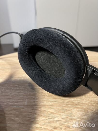 Открытые студийные наушники Sennheiser hd 660s