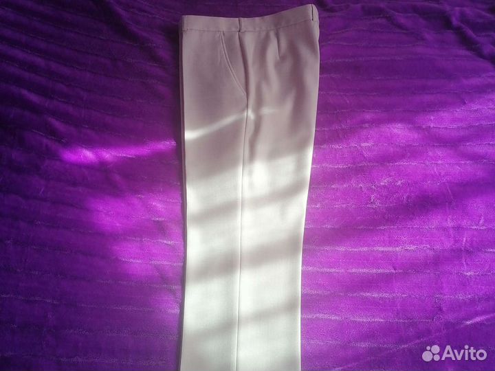 Костюм мужской новый