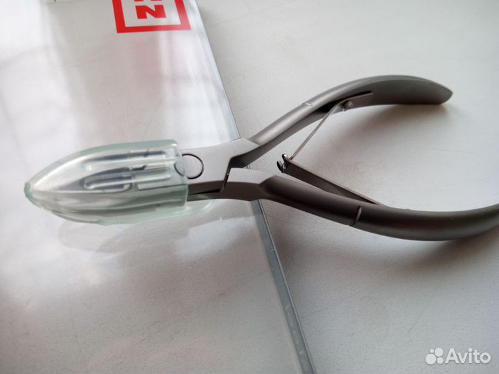 Кусачки для педикюра