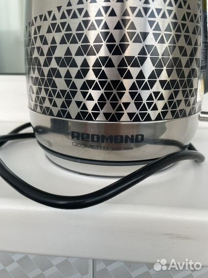 Чайник электрический redmond