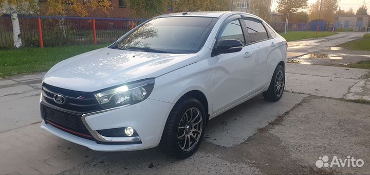 LADA Vesta 1.6 МТ, 2019, битый, 188 000 км