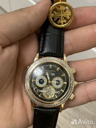 Золотые часы585