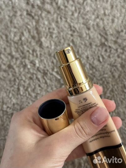 Тональный крем Estee Lauder Futurist