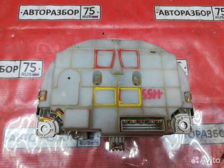 Панель приборов Toyota Passo KGC10 1krfe