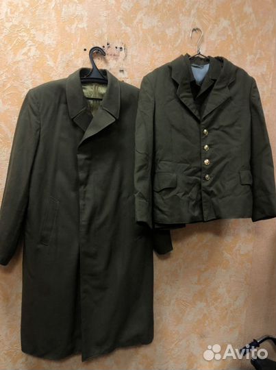 Военный китель,рубашка,плащ