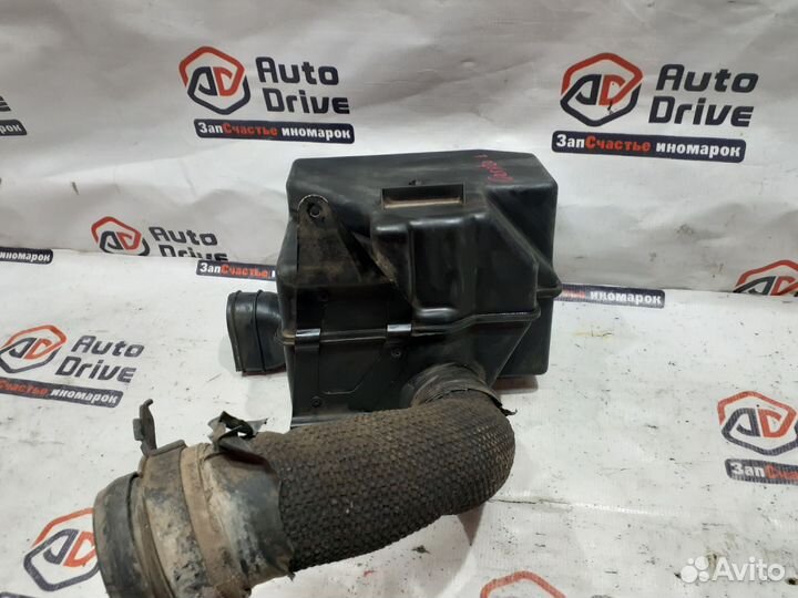 Kia Cerato 1 LD резонатор воздушного фильтра