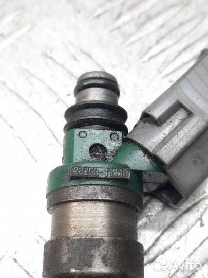 Форсунка Toyota Corolla 1.6 1998