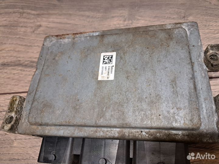 Блок управления двигателем Форд фокус 3 1.6
