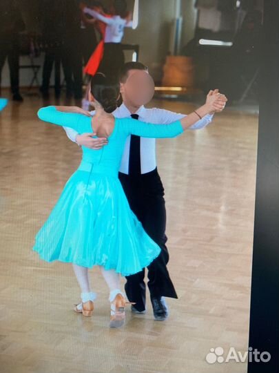 Рейтинговое Бальное платье Royal Design (две юбки)