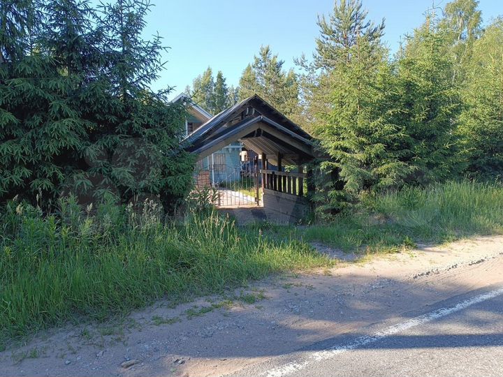 Дом 182,9 м² на участке 14 сот.