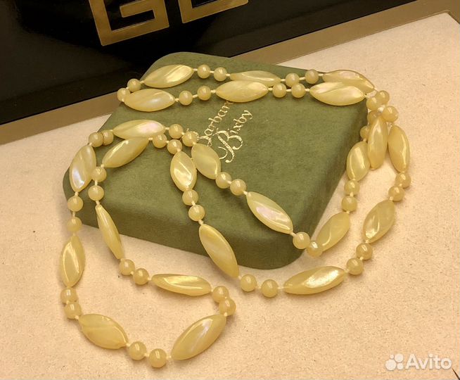 Бусы Чехия винтаж желтый солнечный люцит