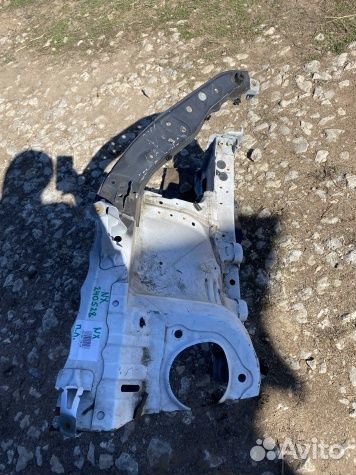 Lexus NX 200/300H четверть передняя левая