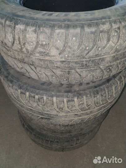 Bridgestone Ice Cruiser 7000 265/65 R17