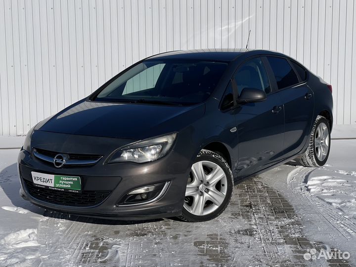 Opel Astra 1.6 МТ, 2013, 242 000 км