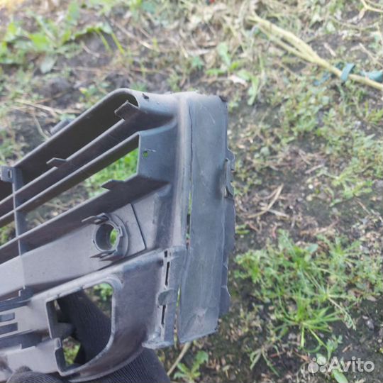 Решетка переднего бампера Lexus RX AL20 2015-2019