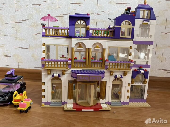 Lego Friends гранд отель