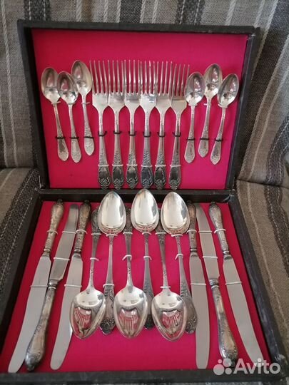 Набор из мельхиора