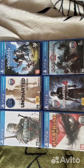 PlayStation 4 slim 1tb