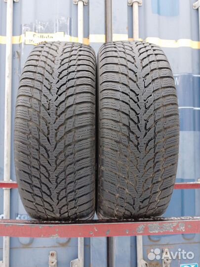 Nokian Tyres WR Snowproof 205/70 R15