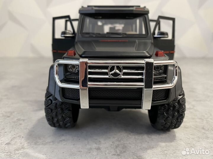 Машинка металлическая mersedes gelentvagen. Дым А