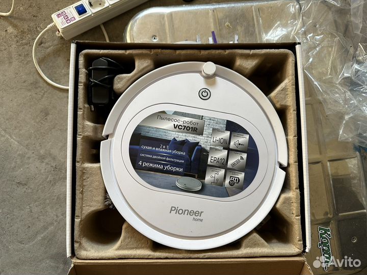 Робот-пылесос Pioneer 2 в 1