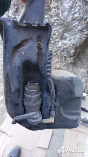 Бочок омывателя opel astra h