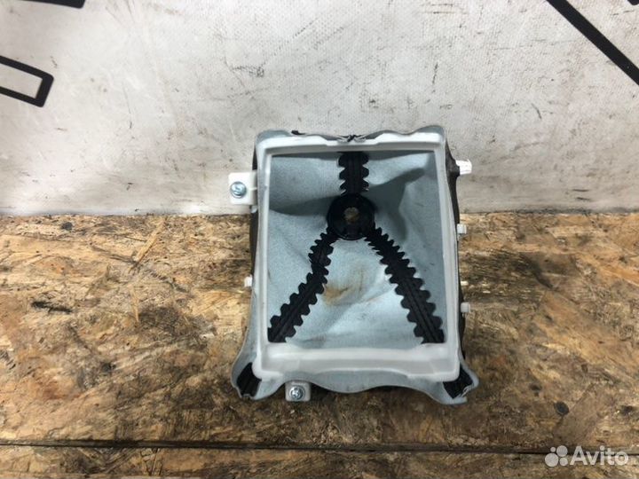 Кожух ручки кпп Kia Optima 3 До Рестайл