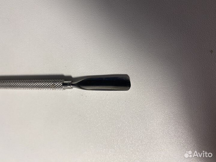 Пушер для маникюра