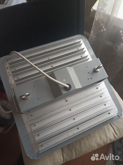 Светодиодный светильник