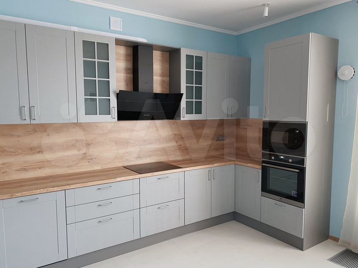 3-к. квартира, 107,3 м², 7/10 эт.