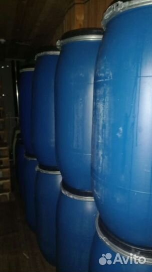 Бочка пластиковая б/у 180 литров