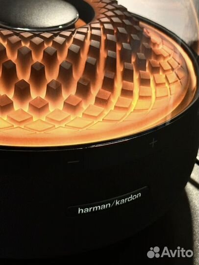 Колонка Harman/kardon aura studio 4