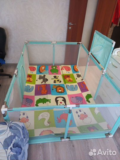 Манеж детский с ковриком